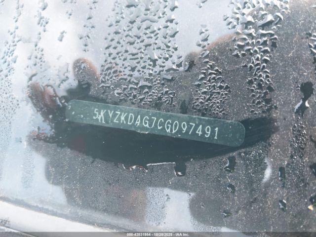 Hyundai SANTA FE Limited V6 Image 8