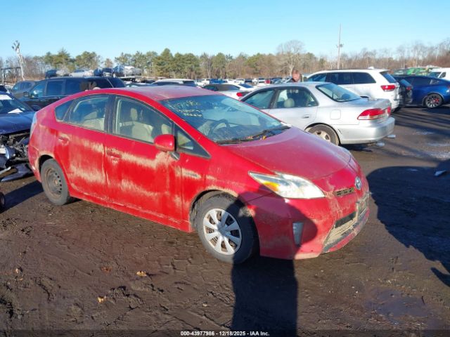 Toyota Prius Two Image 1
