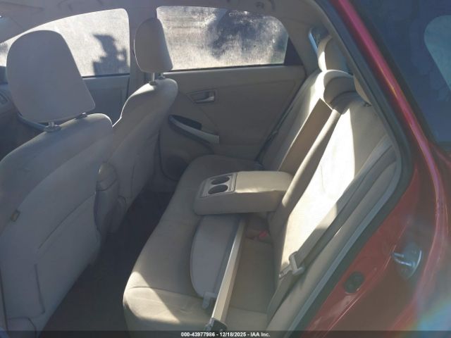 Toyota Prius Two Image 10