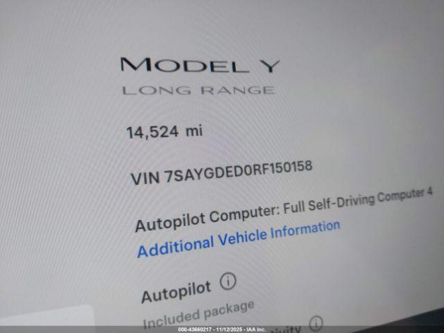 Tesla Model Y Image 18