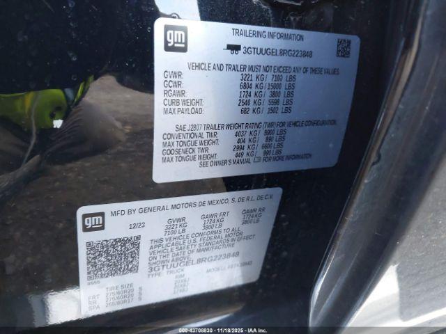 GMC Sierra 1500 4wd  Short Box Denali Image 4