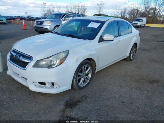 Subaru Legacy 2.5i Limited Image 10