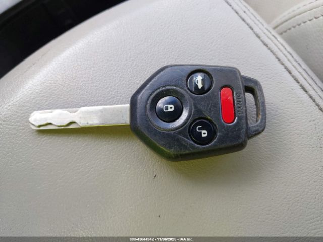 Subaru Legacy 2.5i Limited Image 8