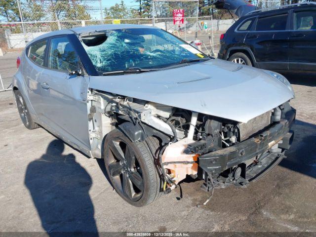 Hyundai VELOSTER Image 20