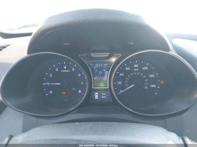 Hyundai VELOSTER Image 5