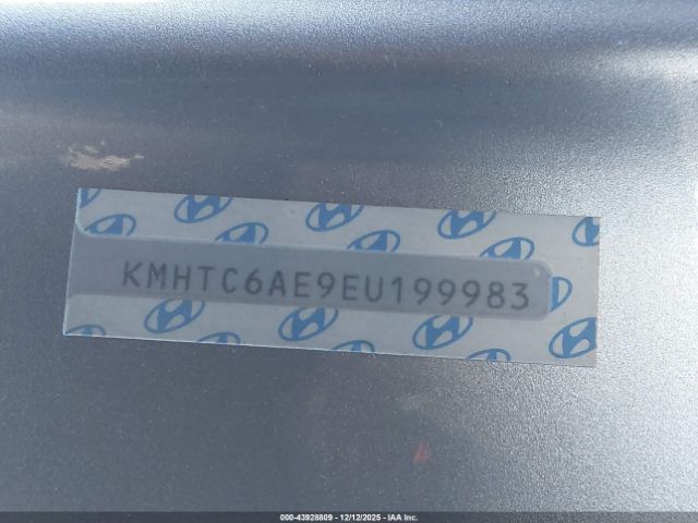 Hyundai VELOSTER Image 14