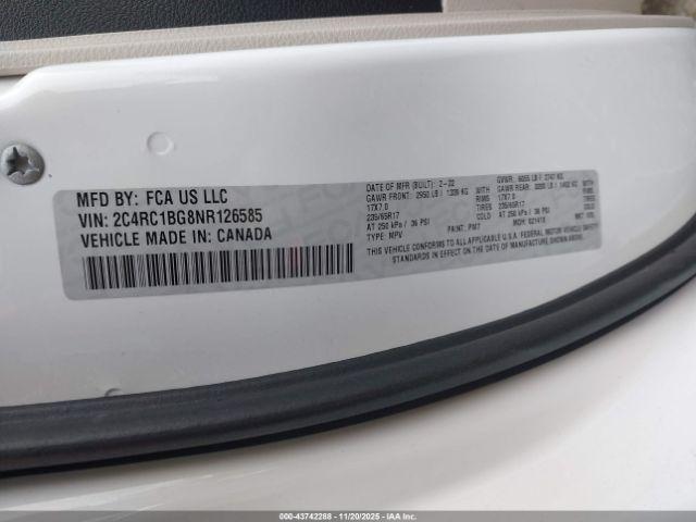 Chrysler Pacifica Touring L Image 10