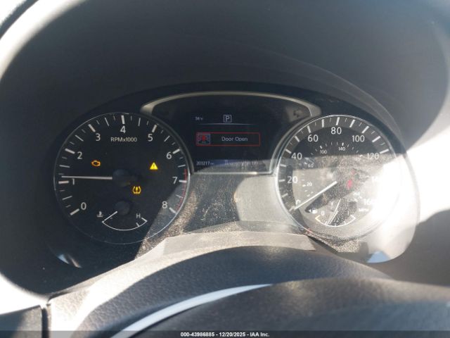 Nissan Altima 2.5 S Image 5