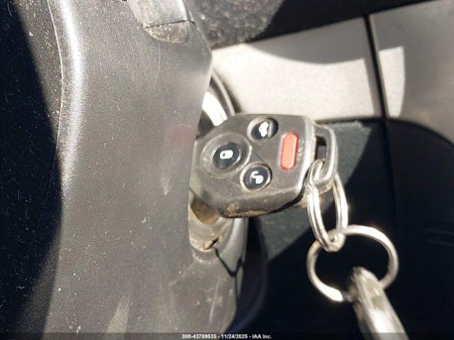 Subaru Outback 2.5i Image 7