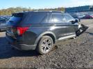 Ford Explorer Active Image 11