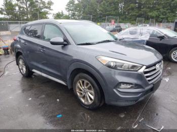  Salvage Hyundai TUCSON