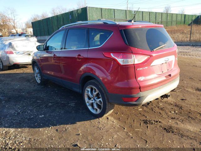 Ford Escape Titanium Image 2