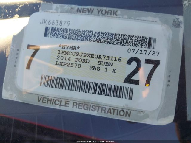 Ford Escape Titanium Image 12