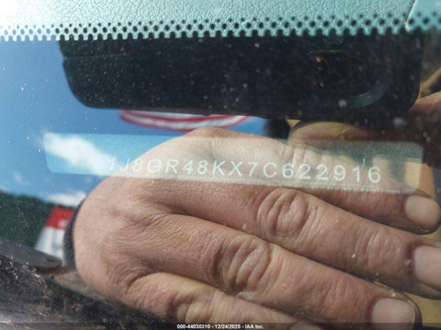 Jeep Grand Cherokee Laredo Image 11