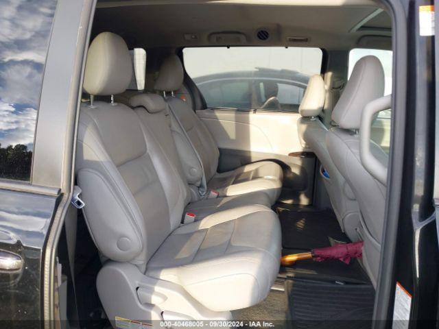 Toyota Sienna Xle 8 Passenger Image 5