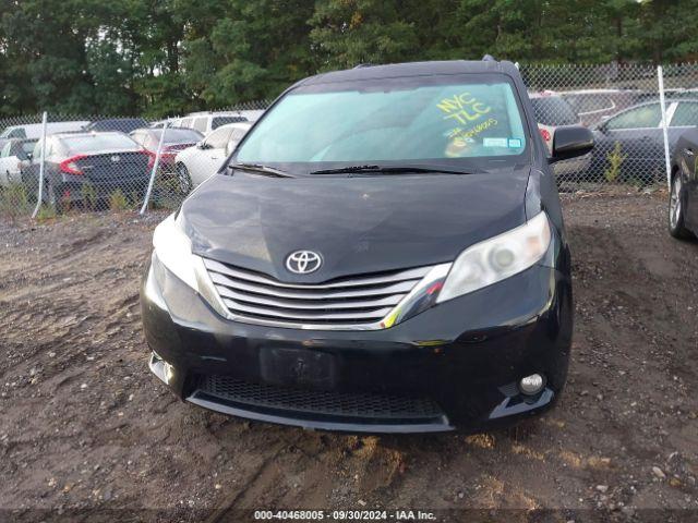 Toyota Sienna Xle 8 Passenger Image 13