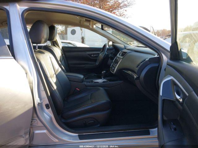 Nissan Altima 2.5 Sl Image 8