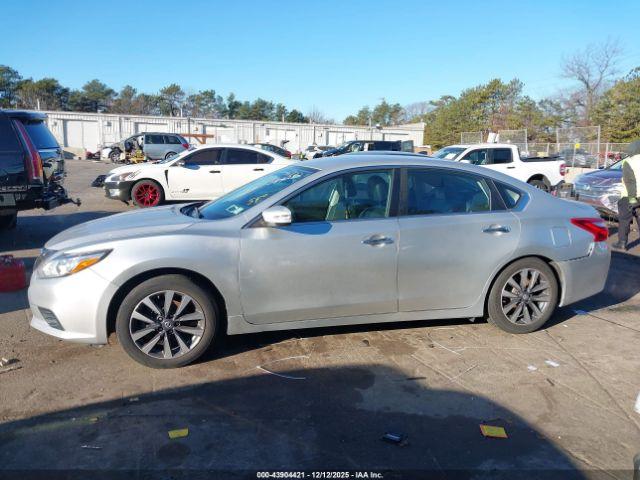 Nissan Altima 2.5 Sl Image 16