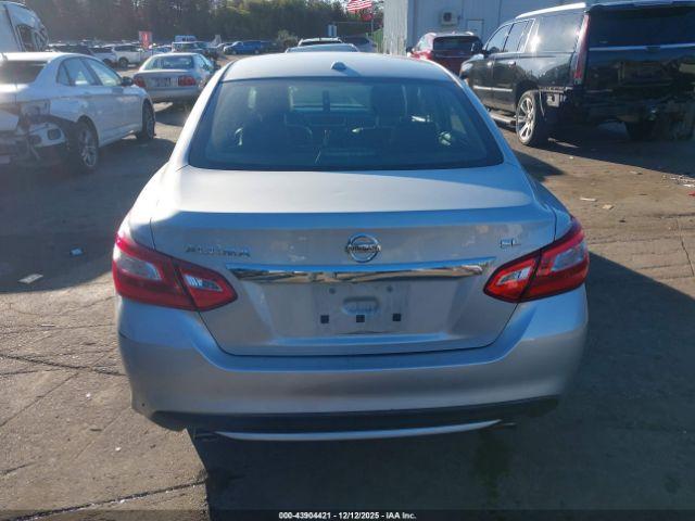 Nissan Altima 2.5 Sl Image 15