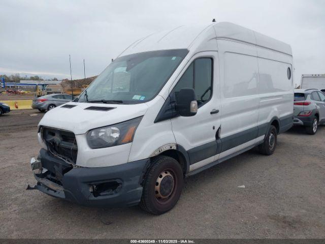 Ford Transit Image 4
