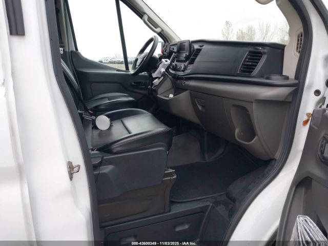 Ford Transit Image 9