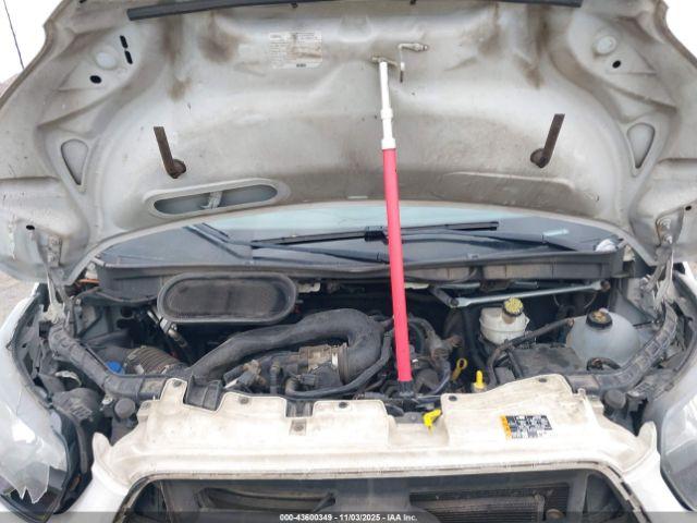 Ford Transit Image 10