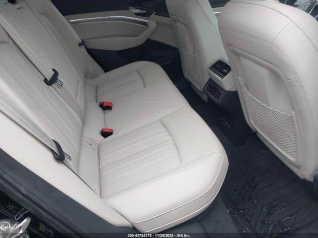 Audi Q8 Premium Plus Quattro Image 7