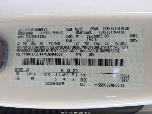 Ford Escape Phev Image 15