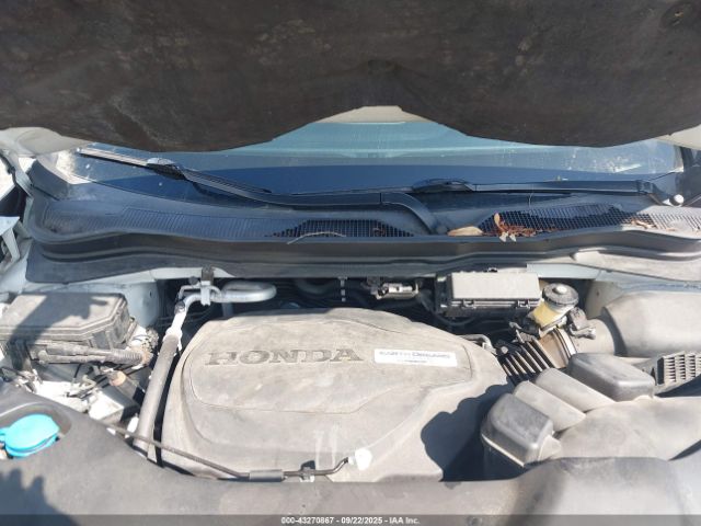 Honda Pilot Touring Image 14