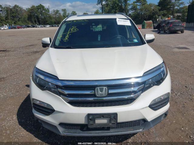 Honda Pilot Touring Image 17