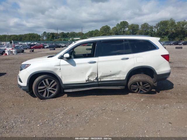 Honda Pilot Touring Image 10