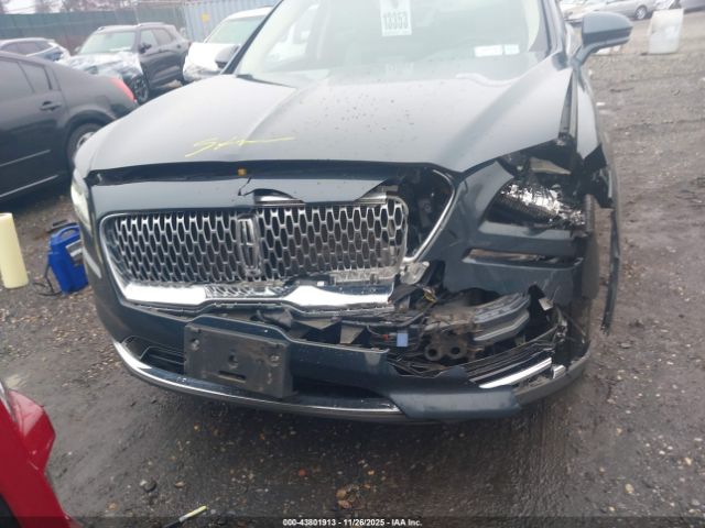 Lincoln Nautilus Reserve Image 2