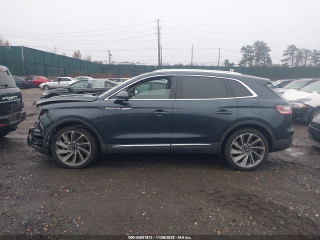 Lincoln Nautilus Reserve Image 15