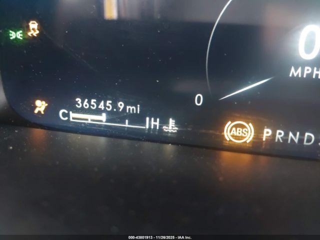 Lincoln Nautilus Reserve Image 9