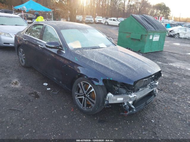 Mercedes-Benz E-Class 4matic Image 15