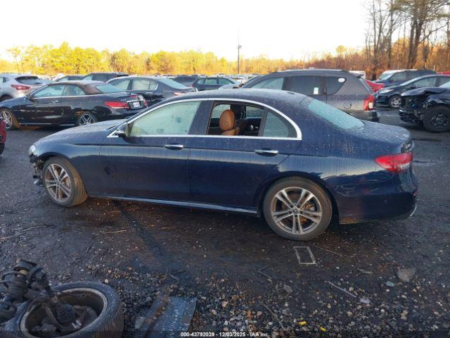 Mercedes-Benz E-Class 4matic Image 14