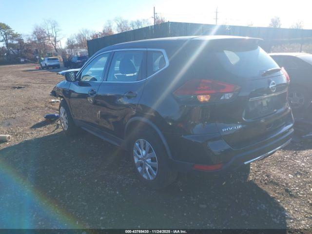 Nissan Rogue S Intelligent Awd Image 3