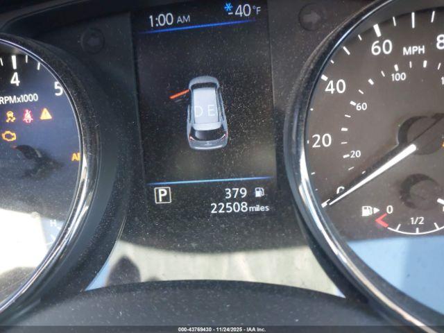 Nissan Rogue S Intelligent Awd Image 6