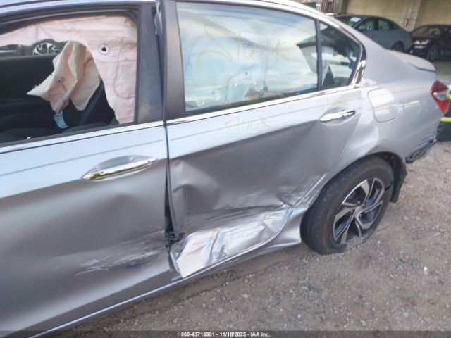 Honda Accord Lx Image 16