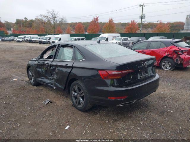 Volkswagen Jetta Image 5