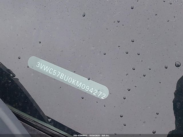 Volkswagen Jetta Image 9