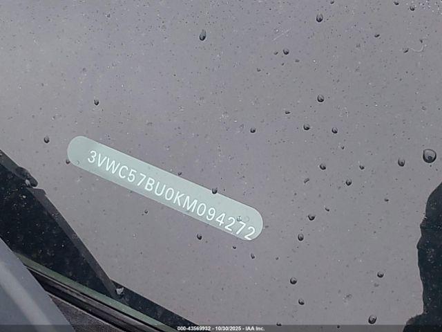 Volkswagen Jetta Image 9