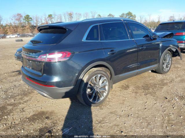 Lincoln Nautilus Reserve Image 3
