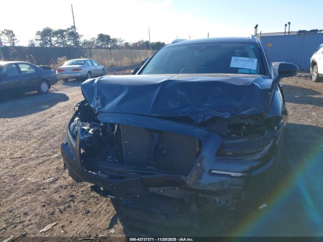 Lincoln Nautilus Reserve Image 8