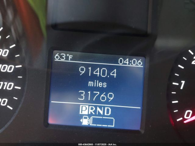 Mercedes-Benz Sprinter High Roof 4-cyl Gas Image 5