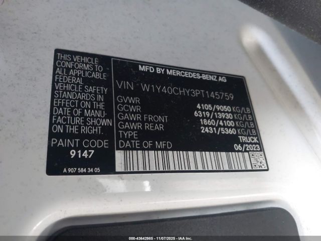 Mercedes-Benz Sprinter High Roof 4-cyl Gas Image 7