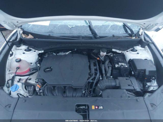 Hyundai TUCSON Limited Image 16