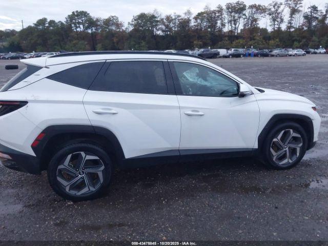 Hyundai TUCSON Limited Image 12