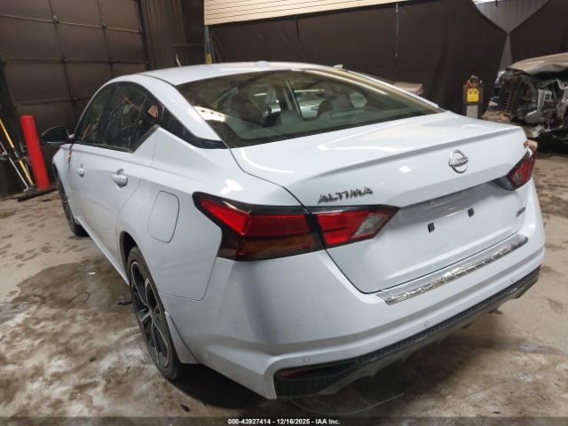 Nissan Altima Sr Intelligent Awd Image 2