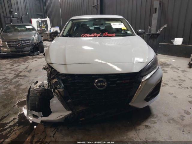 Nissan Altima Sr Intelligent Awd Image 9